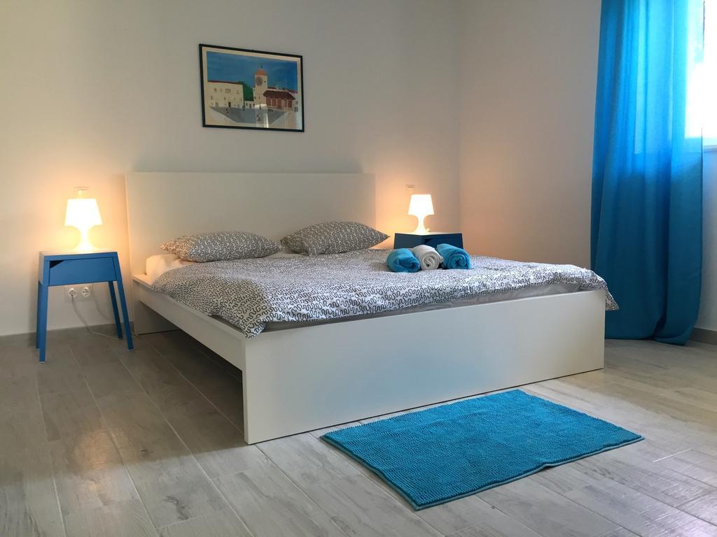 Apartment Paulina Trogir Room photo