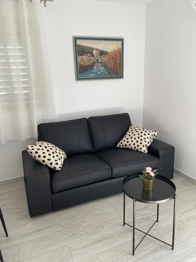 Apartment Paulina Trogir Exterior photo